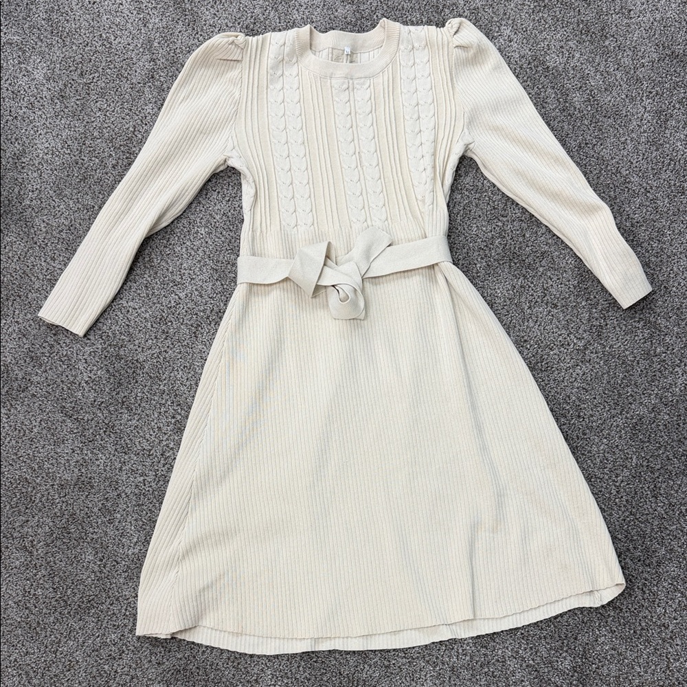 Elegant Cream Long Sleeve Dress